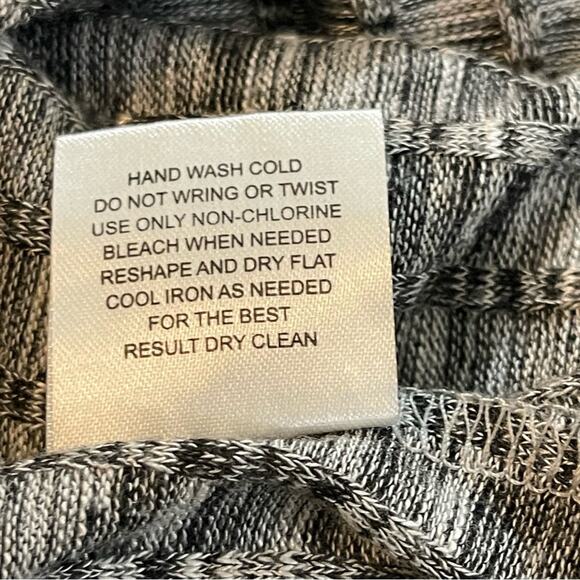 Pink Rose button down full length cardigan‎ medium - Picture 5 of 7